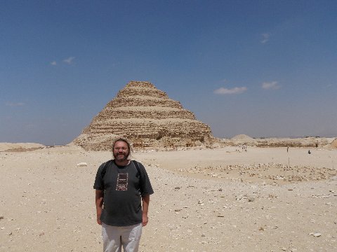 Awesome Bloke in front of Zosers Step Pyramid