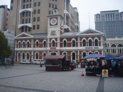 Christchurch Cathedral Square Starbucks