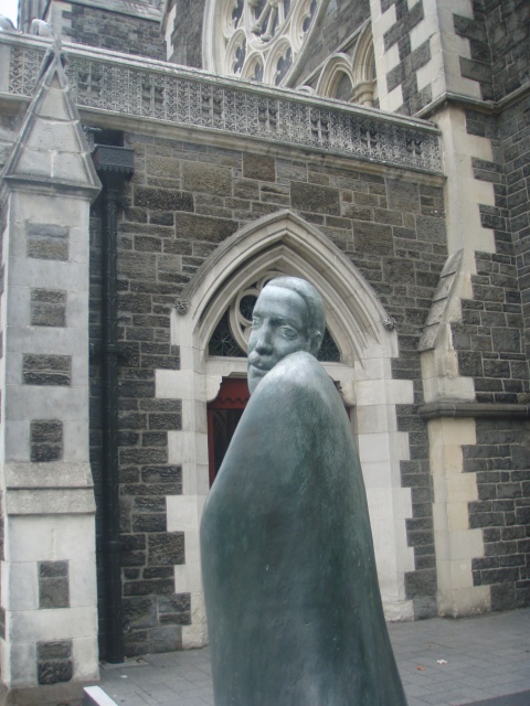 Christchurch Cathedral Square Statue